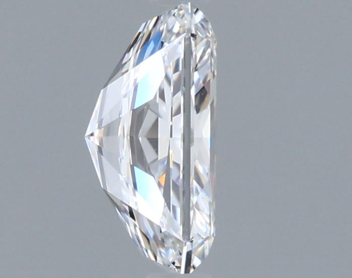 1.04 Carat Radiant Lab Diamond :: 360 spin frame 01