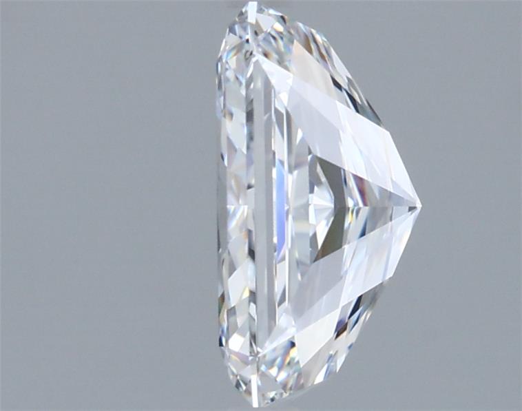1.88 Carat Radiant Lab Diamond :: 360 spin frame 01