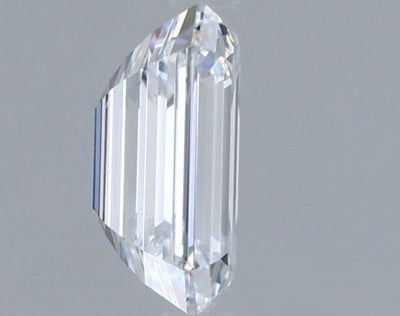 0.93 Carat Emerald Lab Diamond :: 360 spin frame 01