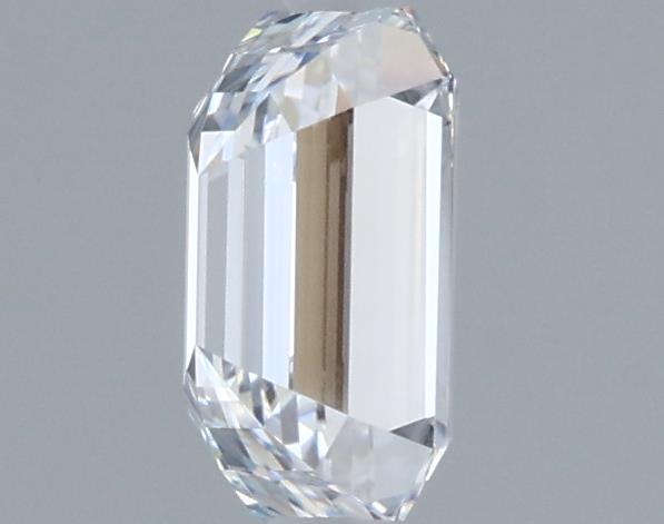 0.93 Carat Emerald Lab Diamond :: 360 spin frame 03