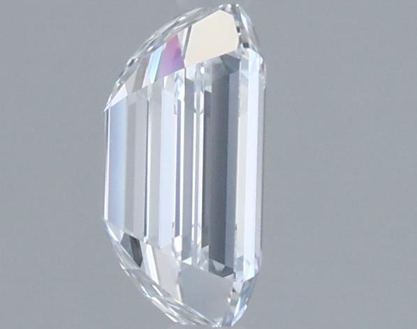 0.93 Carat Emerald Lab Diamond :: 360 spin frame 05