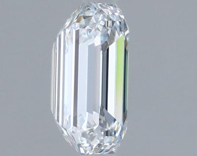 0.93 Carat Emerald Lab Diamond :: 360 spin frame 06