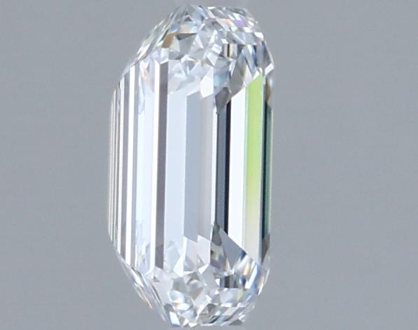 0.93 Carat Emerald Lab Diamond :: 360 spin frame 06