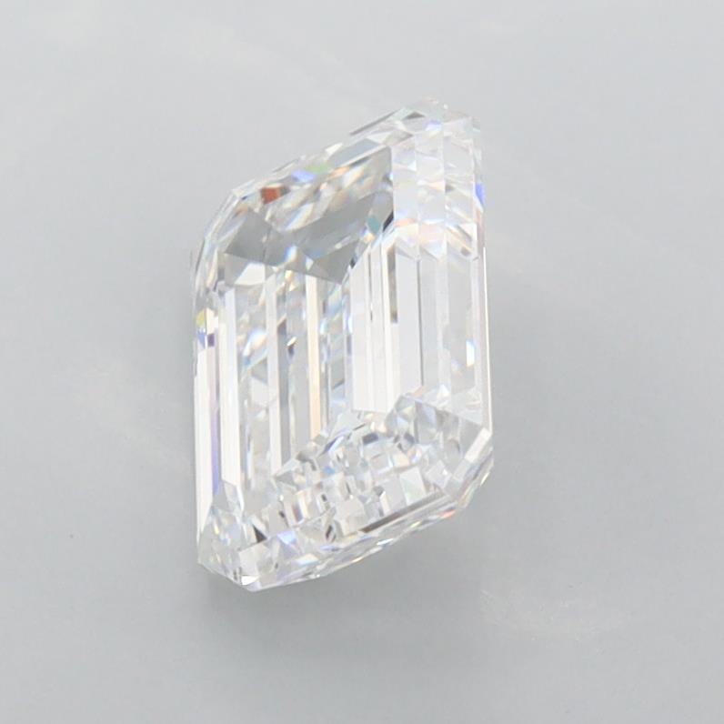 1.43 Carat Emerald Lab Diamond :: 360 spin frame 02