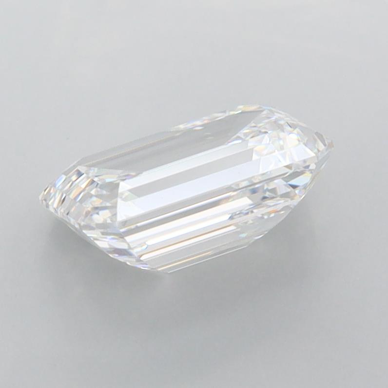 1.43 Carat Emerald Lab Diamond :: 360 spin frame 04