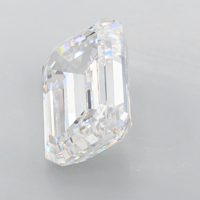 2.07 Carat Emerald Lab Diamond :: 360 spin frame 01