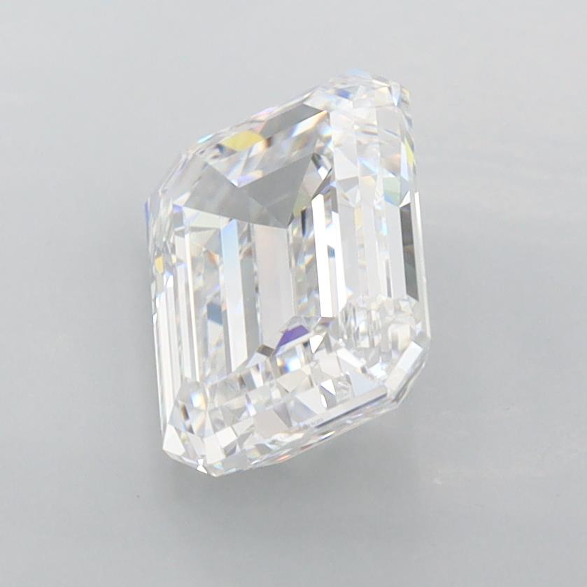 2.02 Carat Emerald Lab Diamond :: 360 spin frame 01