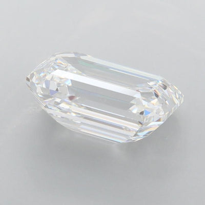 2.02 Carat Emerald Lab Diamond :: 360 spin frame 05