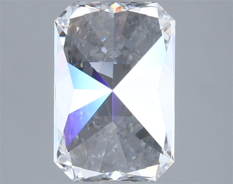 1.69 Carat Radiant Lab Diamond :: 360 spin frame 01