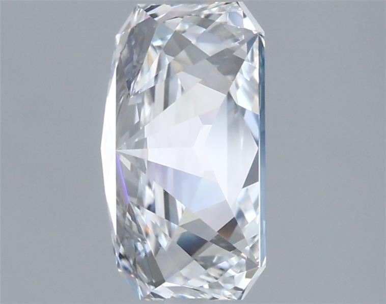 1.69 Carat Radiant Lab Diamond :: 360 spin frame 03