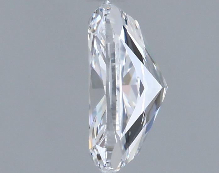 1.00 Carat Elongated Cushion Lab Diamond :: 360 spin frame 02