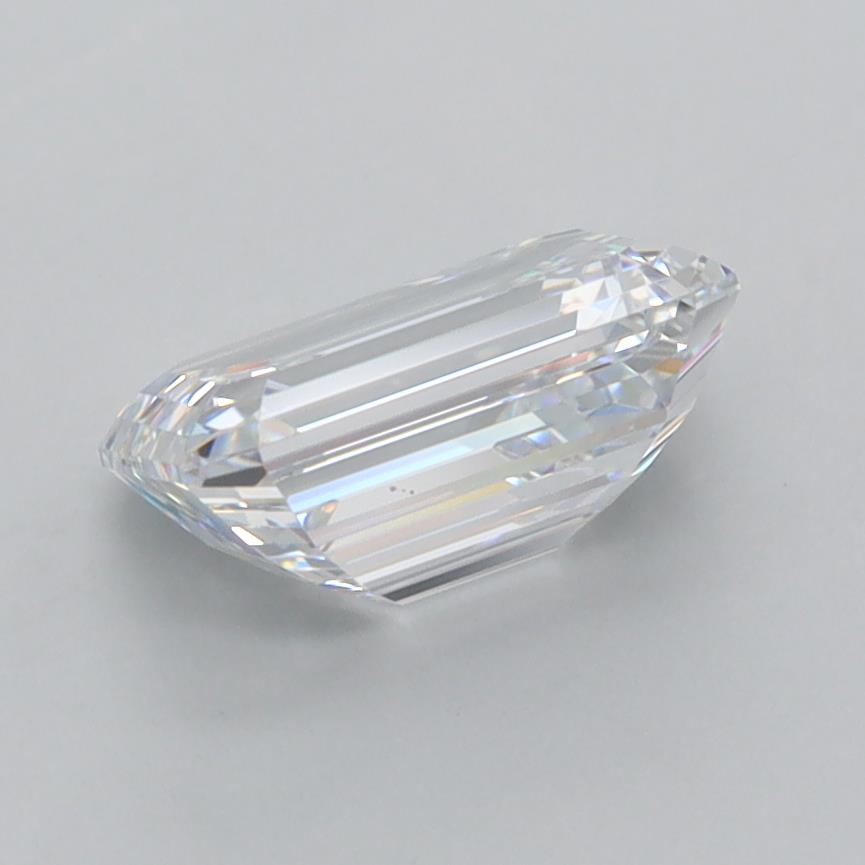1.97 Carat Emerald Lab Diamond :: 360 spin frame 06