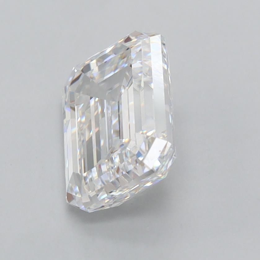 2.02 Carat Emerald Lab Diamond :: 360 spin frame 01