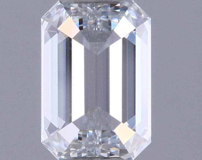0.97 Carat Emerald Lab Diamond :: 360 spin frame 02