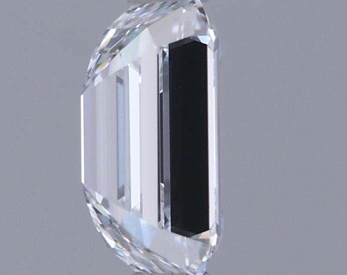 0.97 Carat Emerald Lab Diamond :: 360 spin frame 06