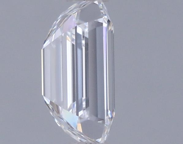 0.92 Carat Emerald Lab Diamond :: 360 spin frame 04
