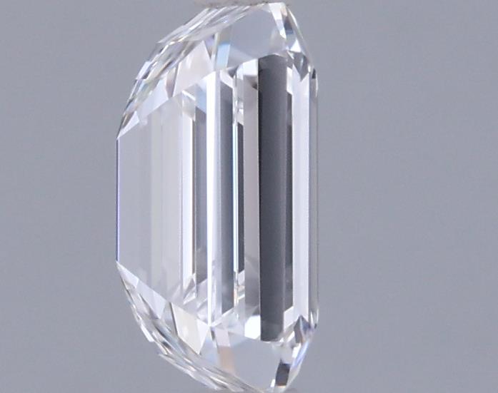 1.38 Carat Emerald Lab Diamond :: 360 spin frame 04
