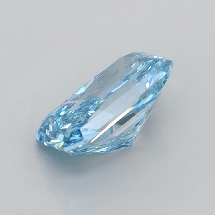 0.95 Carat Radiant Lab Diamond :: 360 spin frame 03