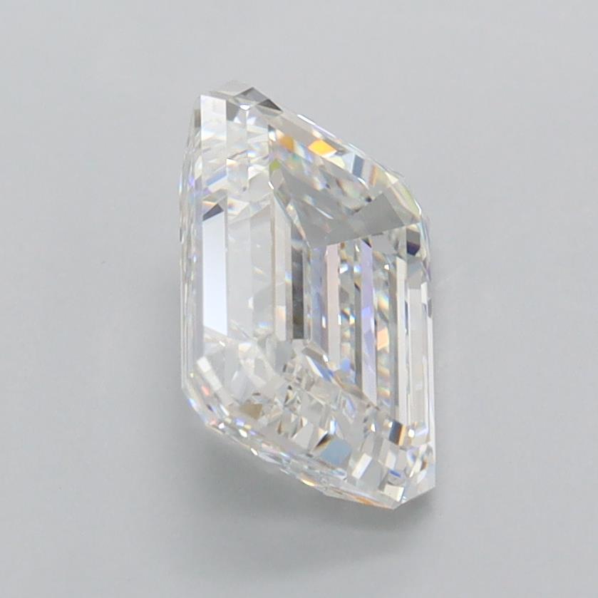 2.08 Carat Emerald Lab Diamond :: 360 spin frame 01