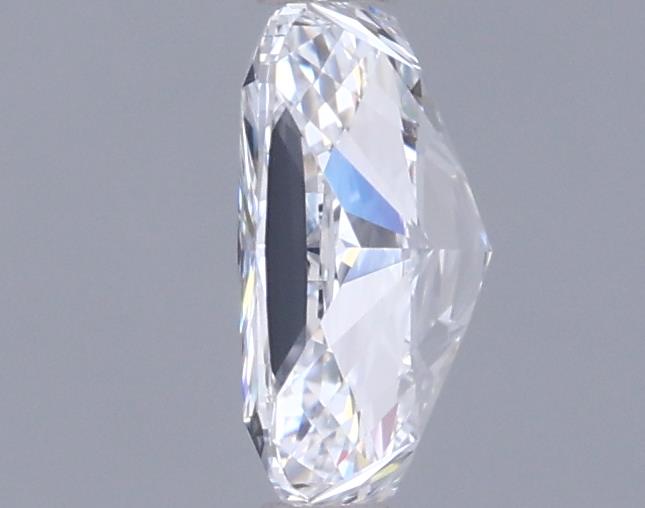 1.00 Carat Elongated Cushion Lab Diamond :: 360 spin frame 07