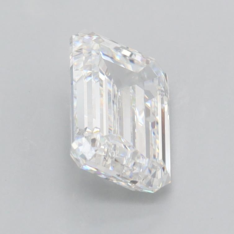 1.32 Carat Emerald Lab Diamond :: 360 spin frame 02