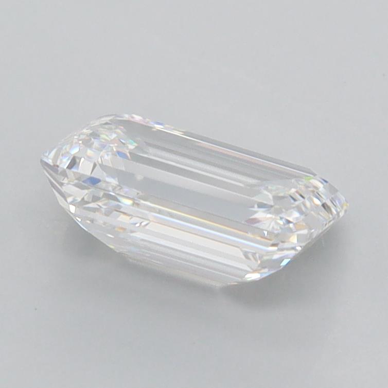 1.32 Carat Emerald Lab Diamond :: 360 spin frame 04