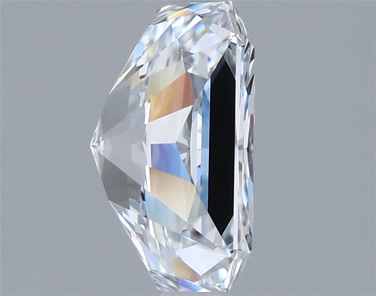 2.06 Carat Radiant Lab Diamond :: 360 spin frame 05