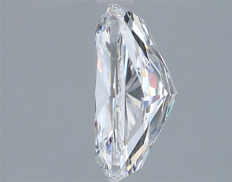 2.04 Carat Elongated Cushion Lab Diamond :: 360 spin frame 02