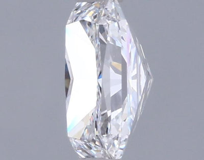 1.00 Carat Radiant Lab Diamond :: 360 spin frame 06