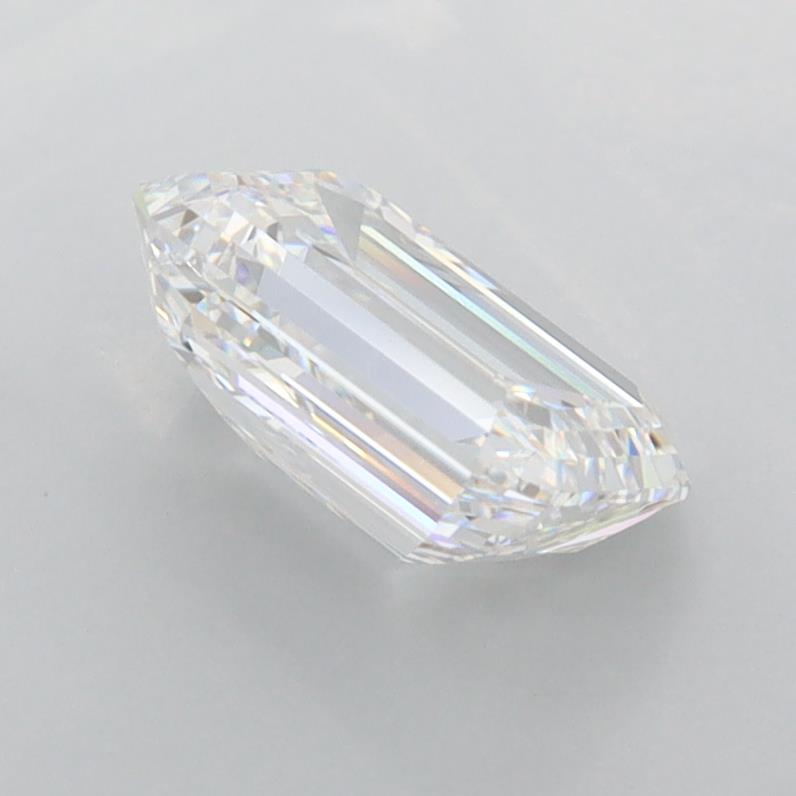 1.51 Carat Emerald Lab Diamond :: 360 spin frame 03