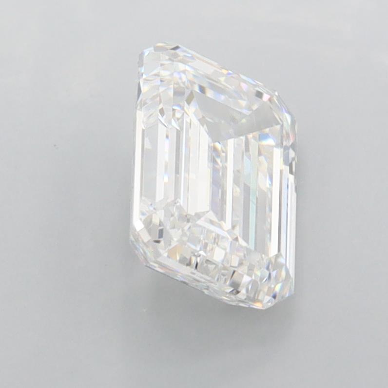 1.53 Carat Emerald Lab Diamond :: 360 spin frame 01