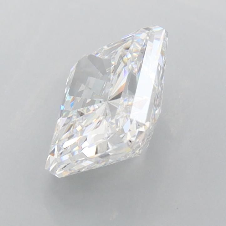 1.36 Carat Radiant Lab Diamond :: 360 spin frame 04