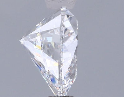 1.31 Carat Heart Lab Diamond :: 360 spin frame 02