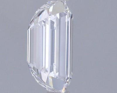 1.46 Carat Emerald Lab Diamond :: 360 spin frame 05