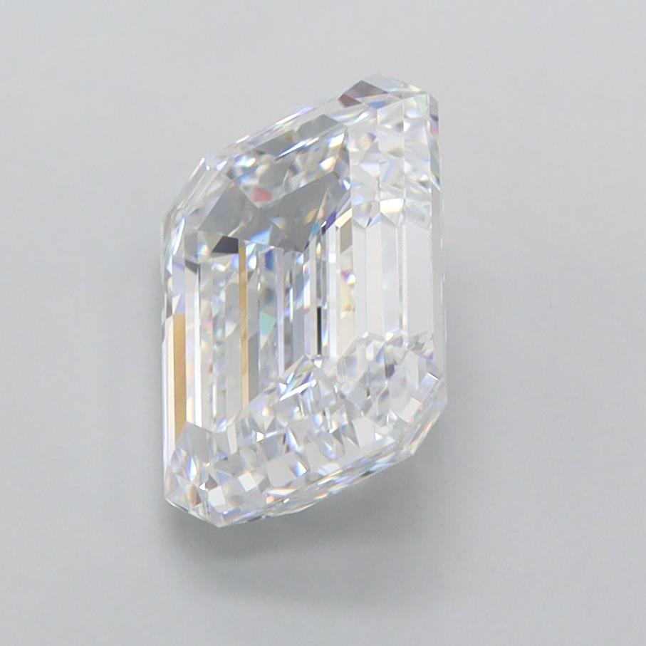 2.67 Carat Emerald Lab Diamond :: 360 spin frame 01