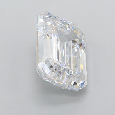 2.67 Carat Emerald Lab Diamond :: 360 spin frame 02