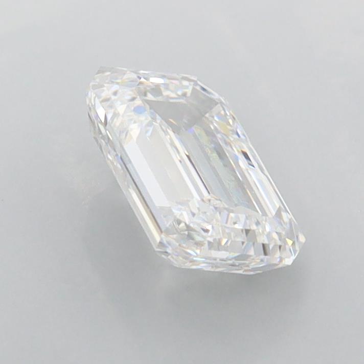 1.06 Carat Emerald Lab Diamond :: 360 spin frame 06