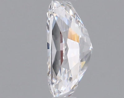 0.96 Carat Radiant Lab Diamond :: 360 spin frame 07