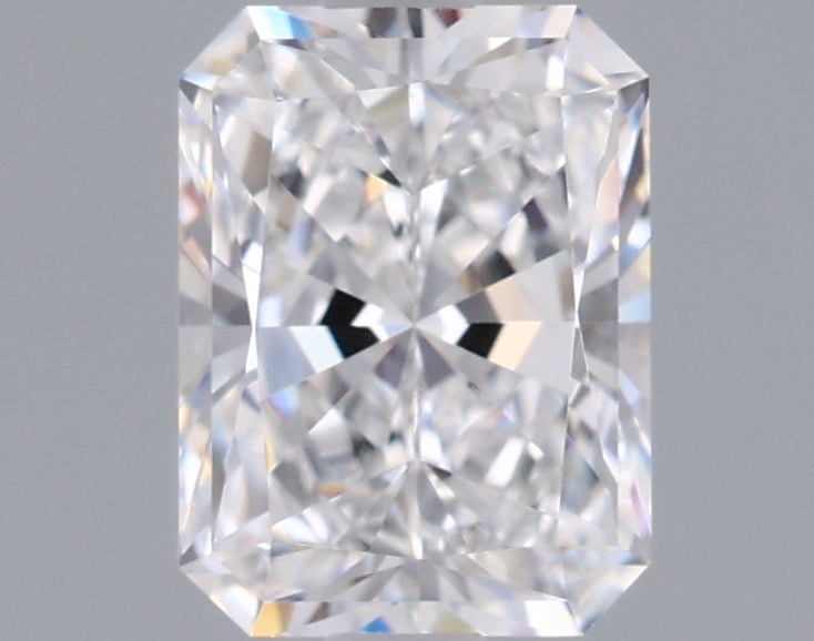 0.94 Carat Radiant Lab Diamond