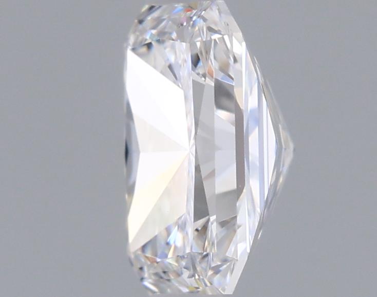 0.94 Carat Radiant Lab Diamond :: 360 spin frame 05