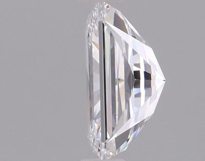 1.03 Carat Radiant Lab Diamond :: 360 spin frame 02