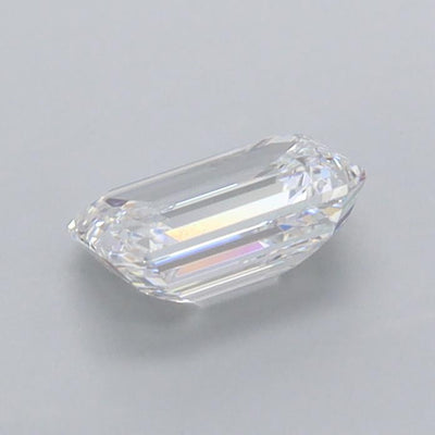 0.69 Carat Emerald Lab Diamond :: 360 spin frame 04