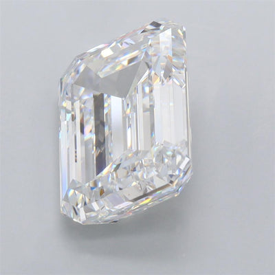 4.62 Carat Emerald Lab Diamond :: 360 spin frame 01