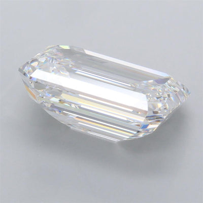4.62 Carat Emerald Lab Diamond :: 360 spin frame 05