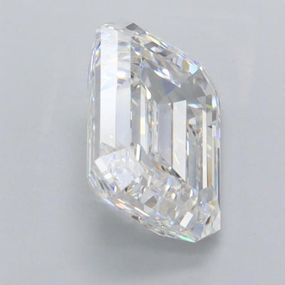 1.97 Carat Emerald Lab Diamond :: 360 spin frame 02
