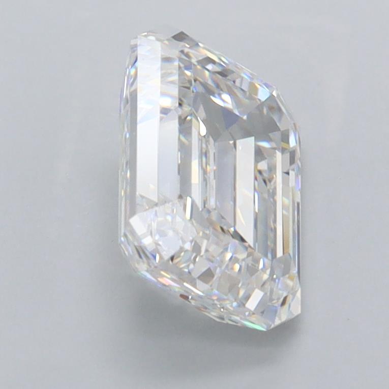 1.97 Carat Emerald Lab Diamond :: 360 spin frame 02