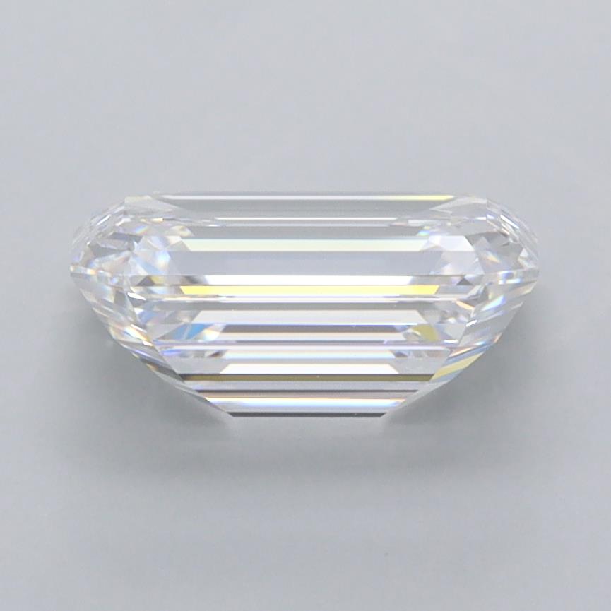 2.15 Carat Emerald Lab Diamond :: 360 spin frame 01