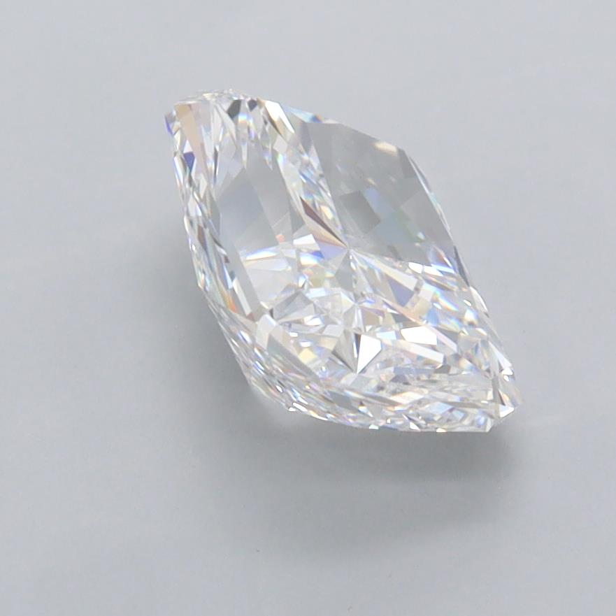 2.06 Carat Radiant Lab Diamond :: 360 spin frame 04