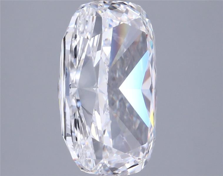 3.59 Carat Elongated Cushion Lab Diamond :: 360 spin frame 03