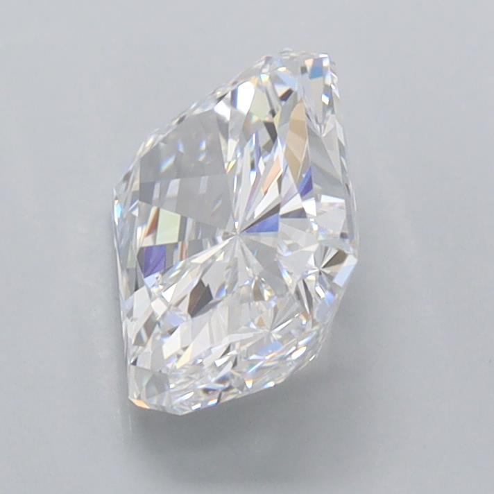 1.44 Carat Radiant Lab Diamond :: 360 spin frame 02